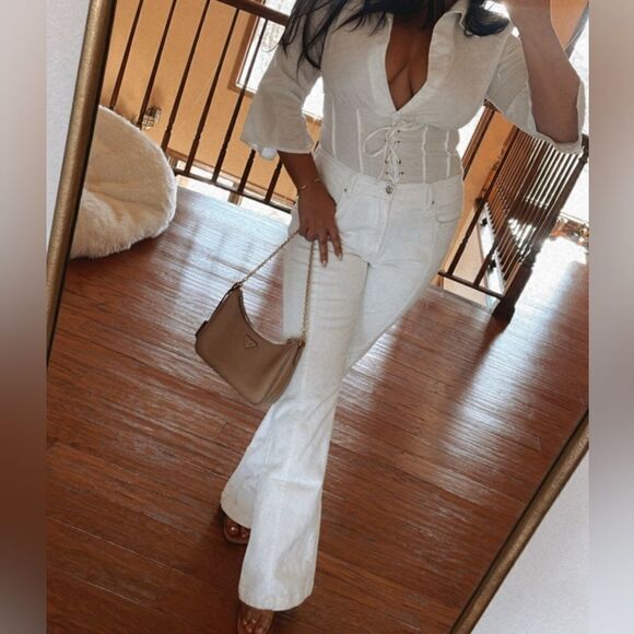 White corset collared top - Picture 4 of 7